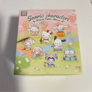 Top Toy Sanrio Pastel Characters Seasons Festive Attirers Hello Kitty Blind Box